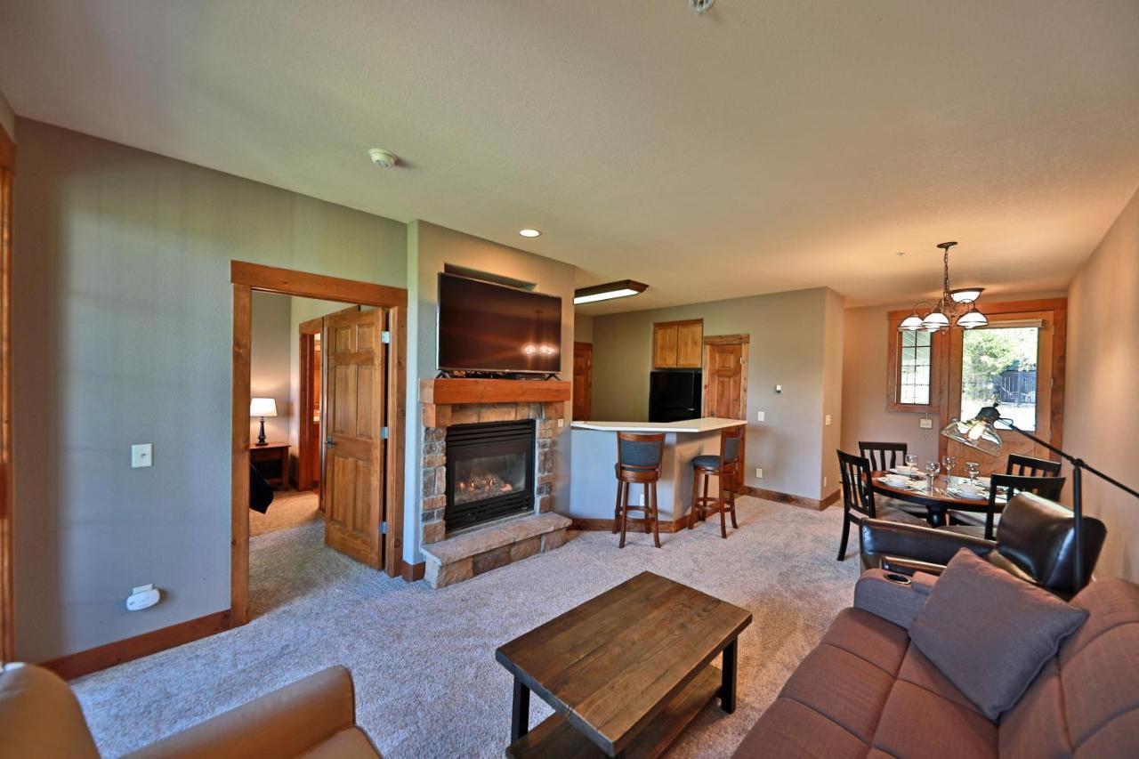 Apartment Kicking Horse 3-202 *