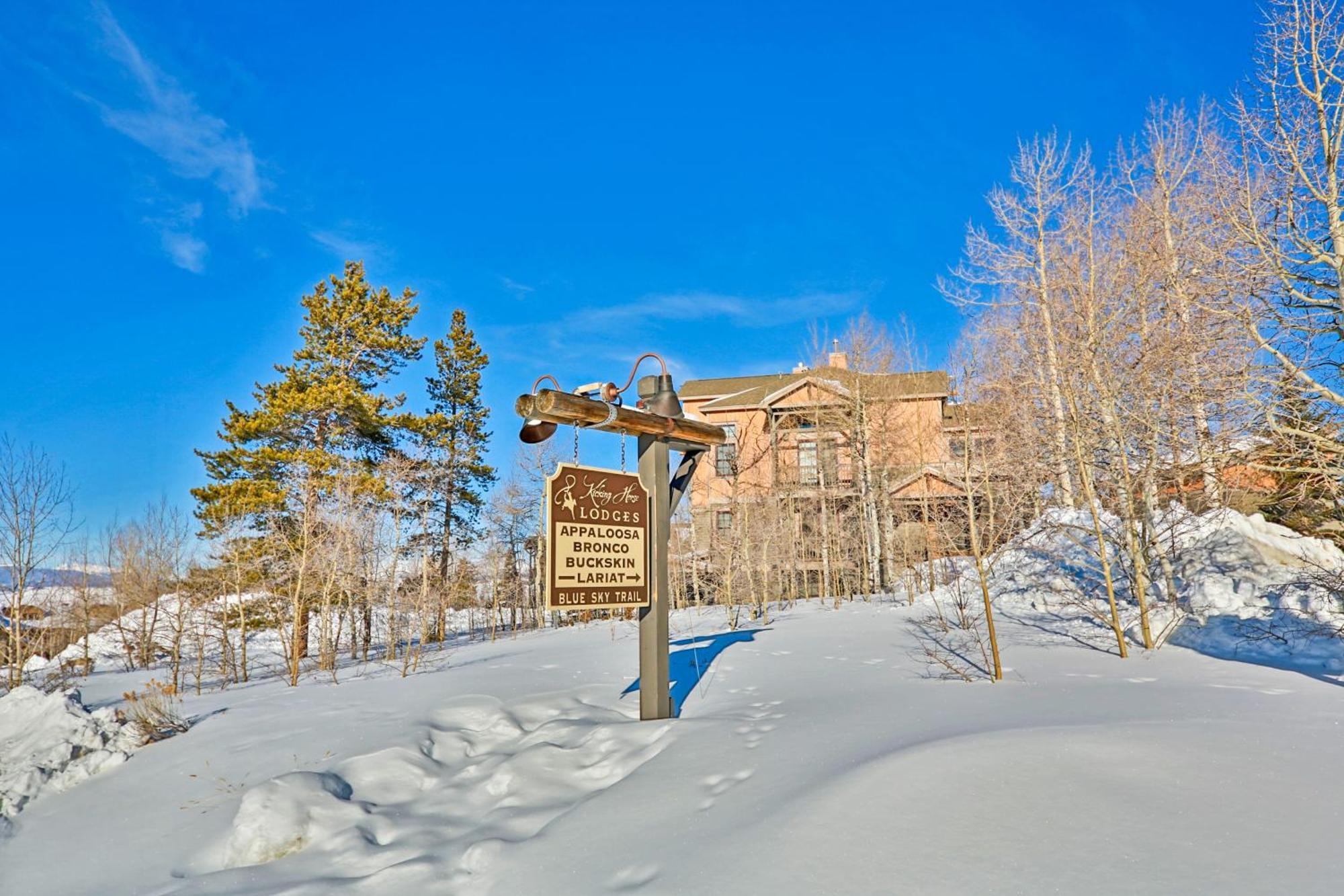 Kicking Horse 3-202 Apartment *
