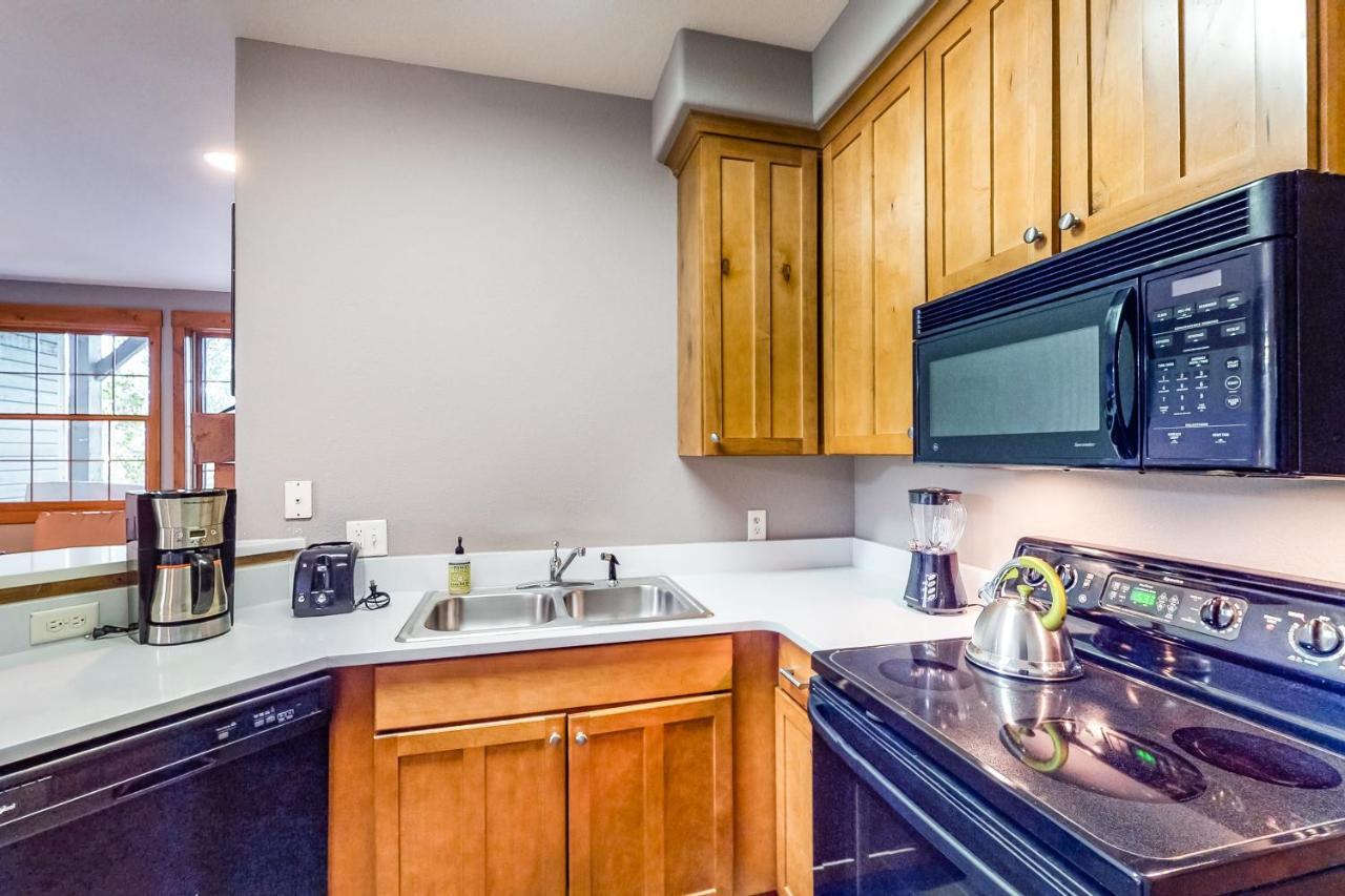 Kicking Horse 3-202 Granby