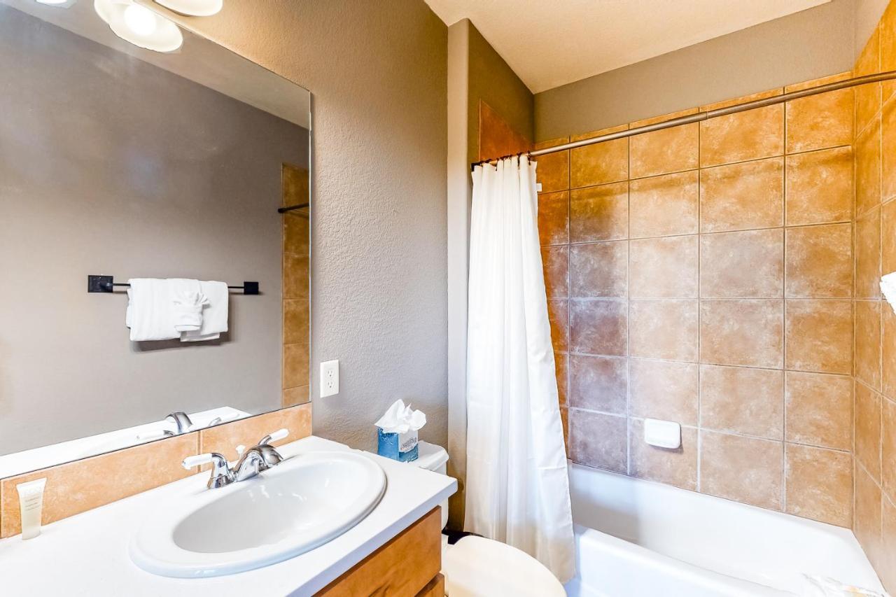 Kicking Horse 3-202 Granby