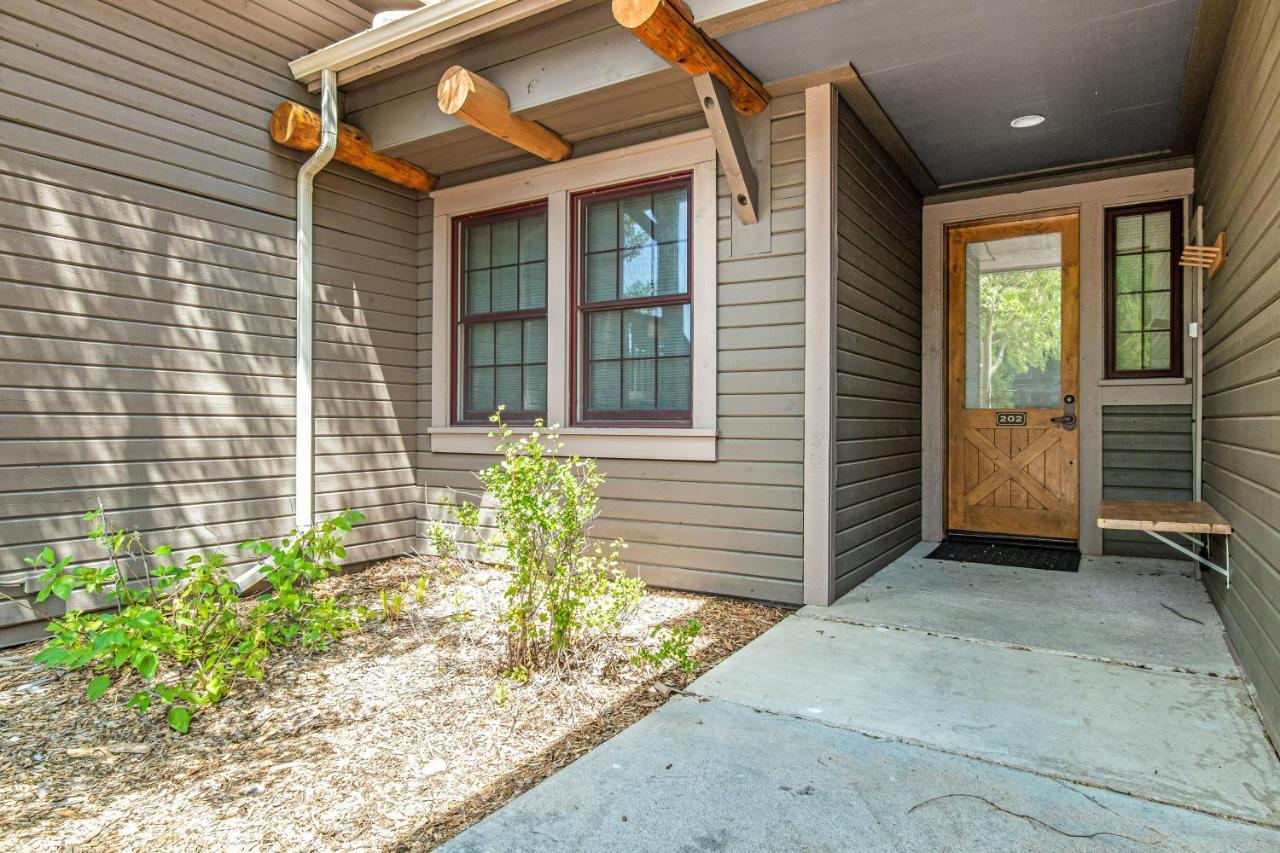 Kicking Horse 3-202 Granby
